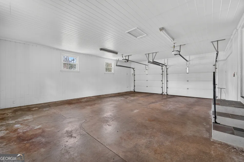 808 Seminole TRL Waycross, GA 31501