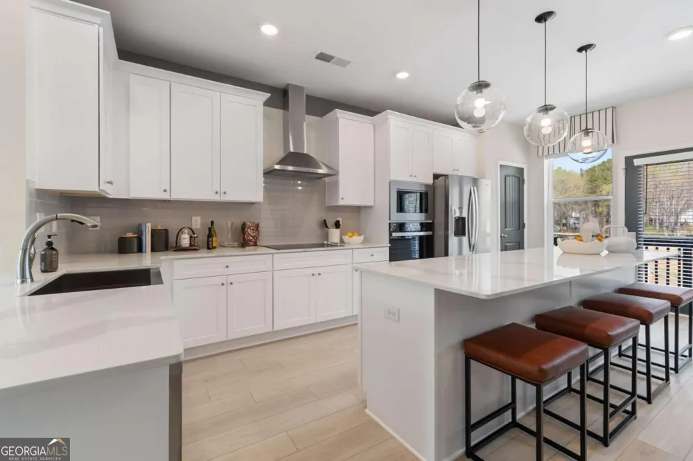 3006 Daybreak LN Newnan, GA 30265