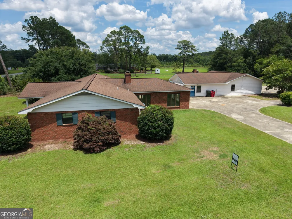 338 Lakeview DR Baxley, GA 31513