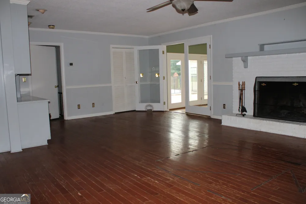 338 Lakeview DR Baxley, GA 31513