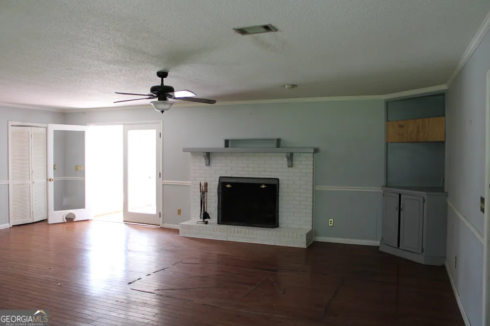 338 Lakeview DR Baxley, GA 31513