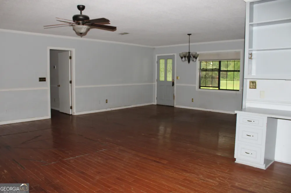 338 Lakeview DR Baxley, GA 31513