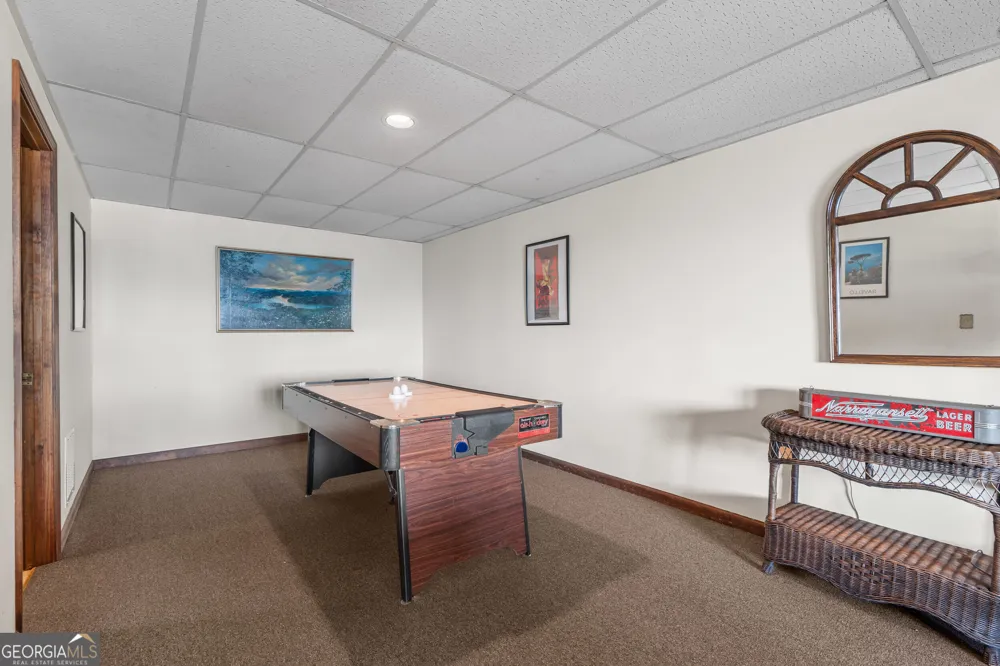 614 Charmont DR Tiger, GA 30576