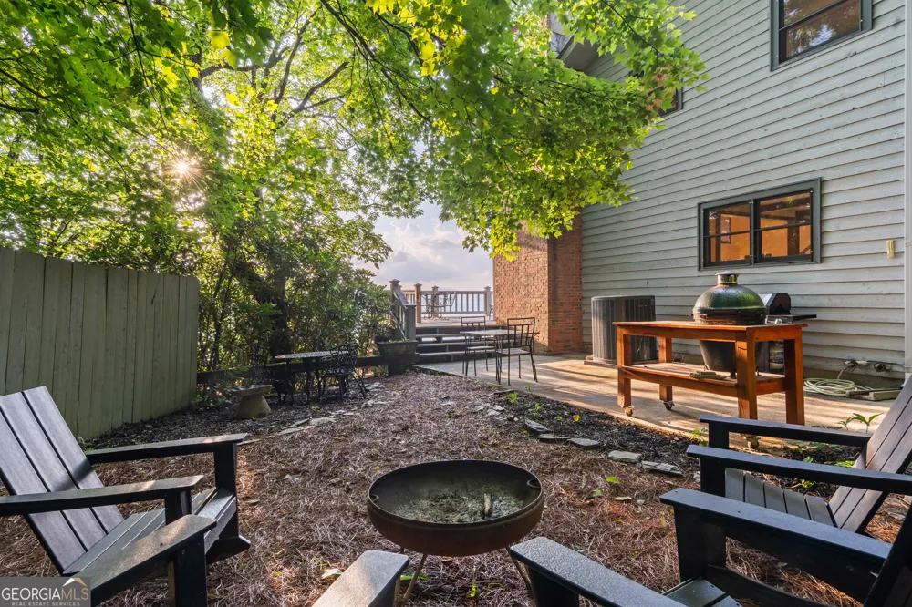 614 Charmont DR Tiger, GA 30576