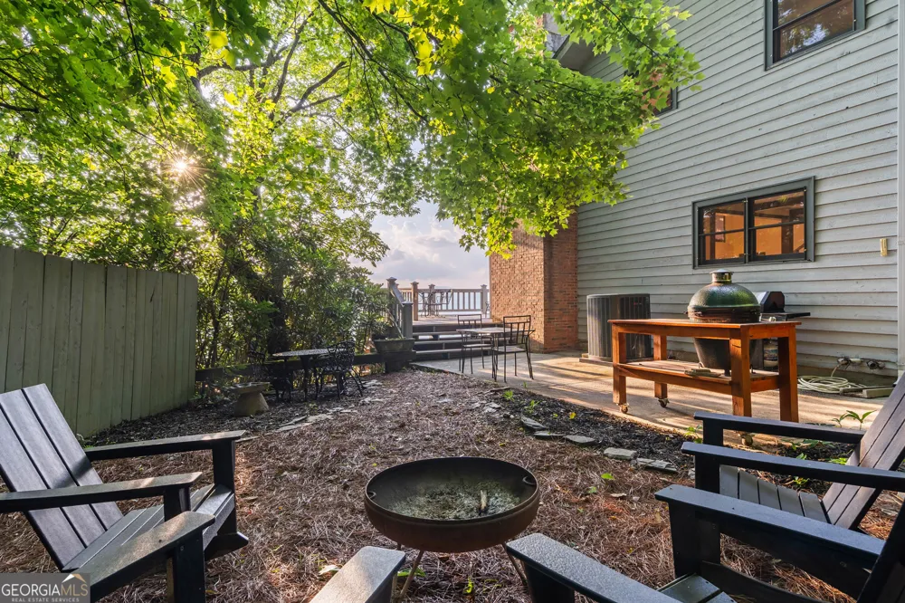 614 Charmont DR Tiger, GA 30576