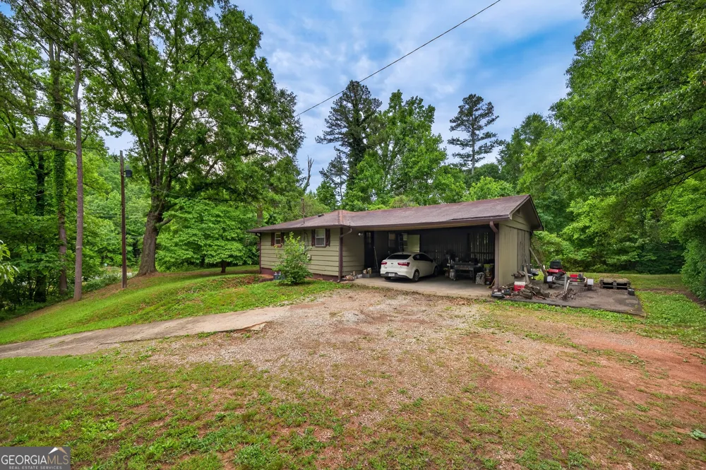4399 Highway 411 NE Rydal, GA 30171