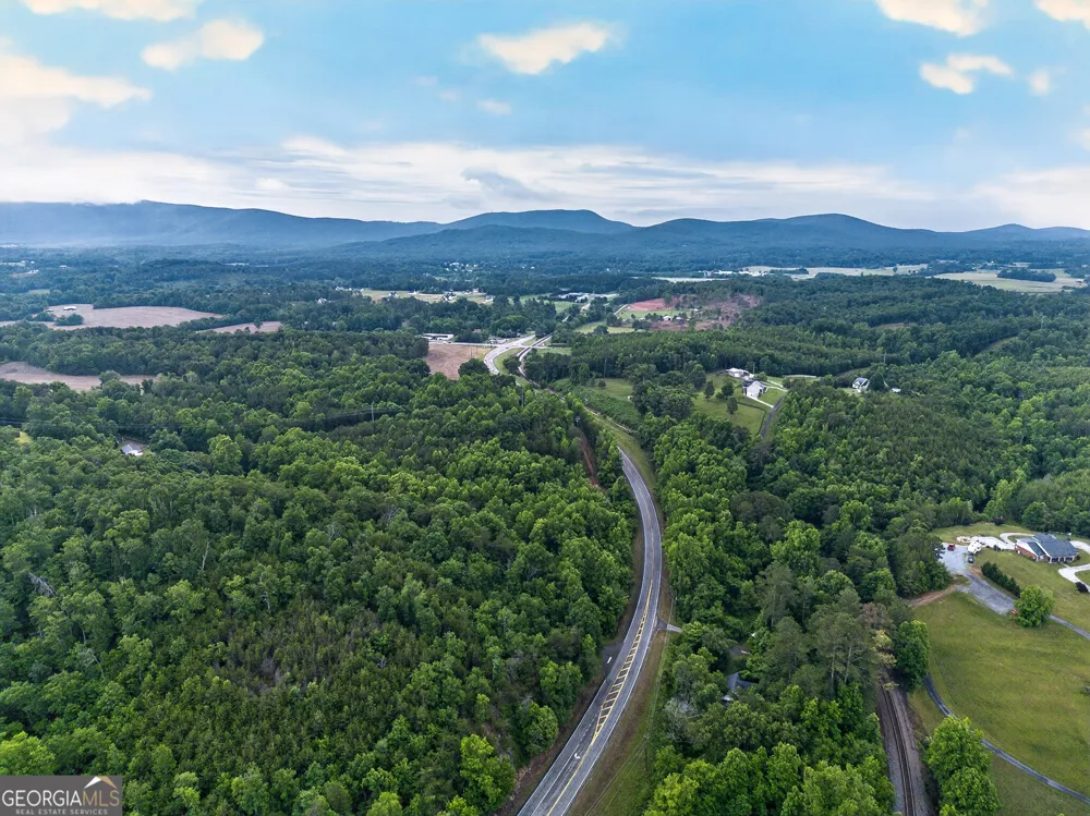 4399 Highway 411 NE Rydal, GA 30171