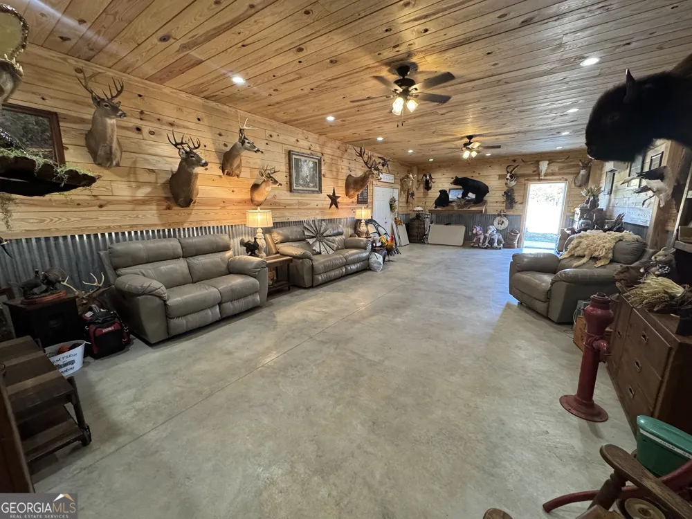 1665 Walke Dairy RD Dublin, GA 31021