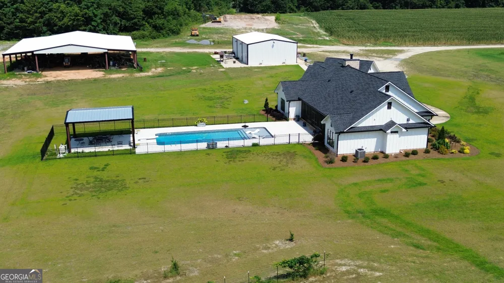 1665 Walke Dairy RD Dublin, GA 31021