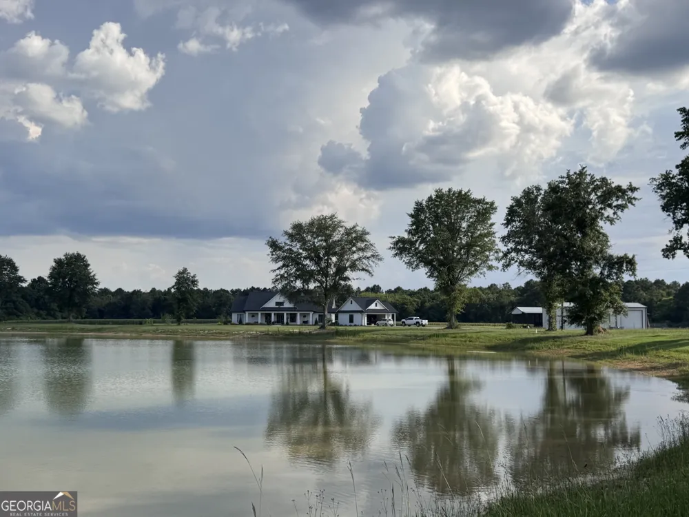 1665 Walke Dairy RD Dublin, GA 31021