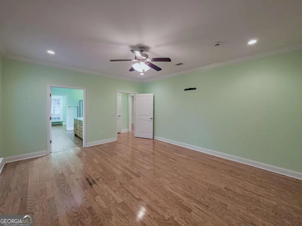 536 Osprey CIR Tifton, GA 31793