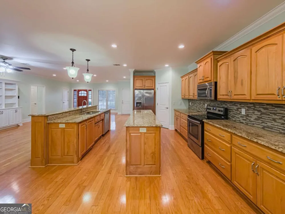 536 Osprey CIR Tifton, GA 31793