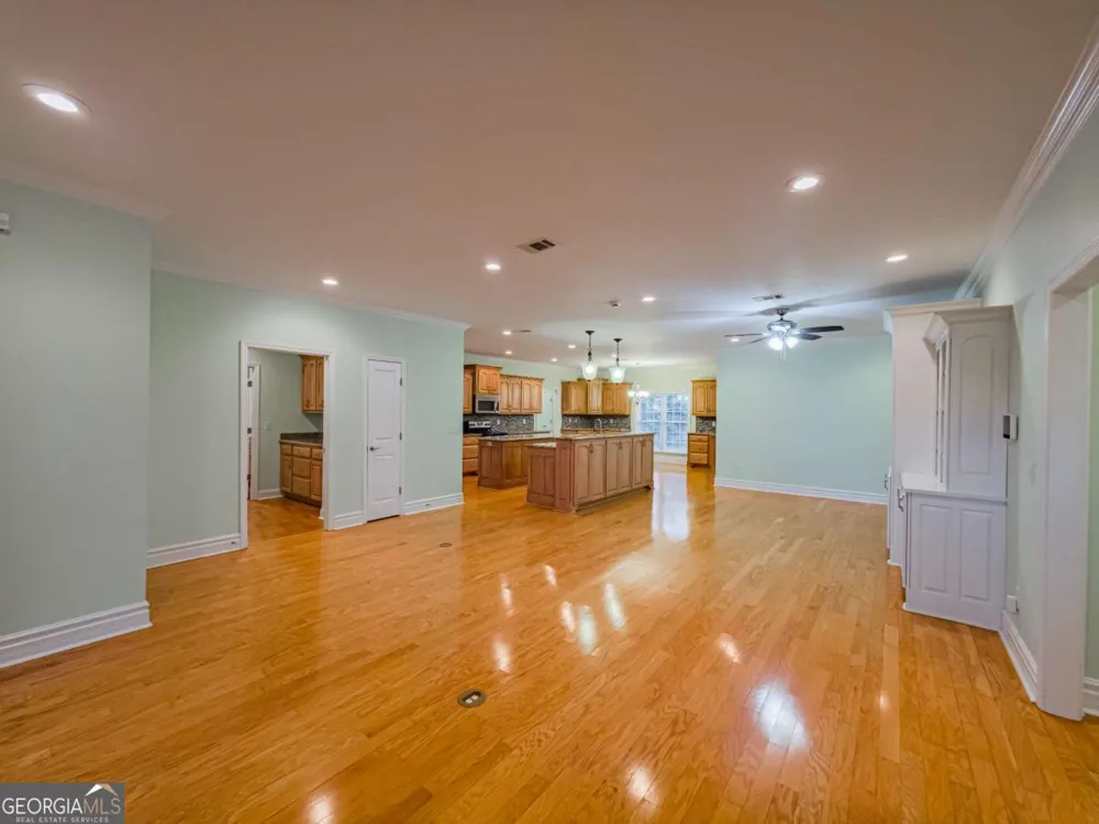 536 Osprey CIR Tifton, GA 31793