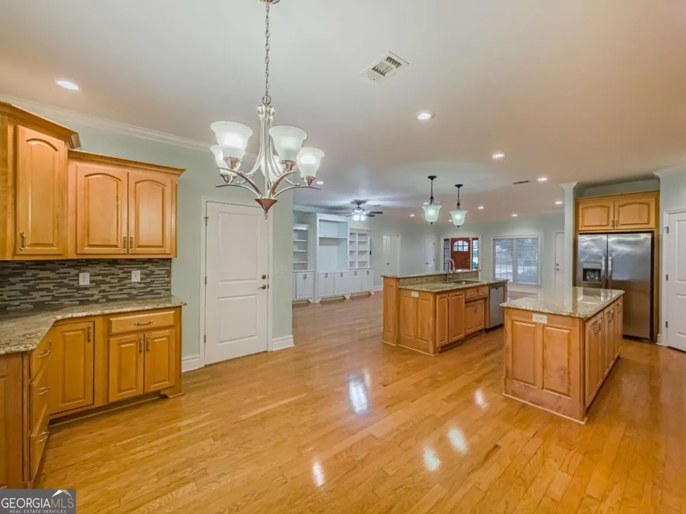 536 Osprey CIR Tifton, GA 31793