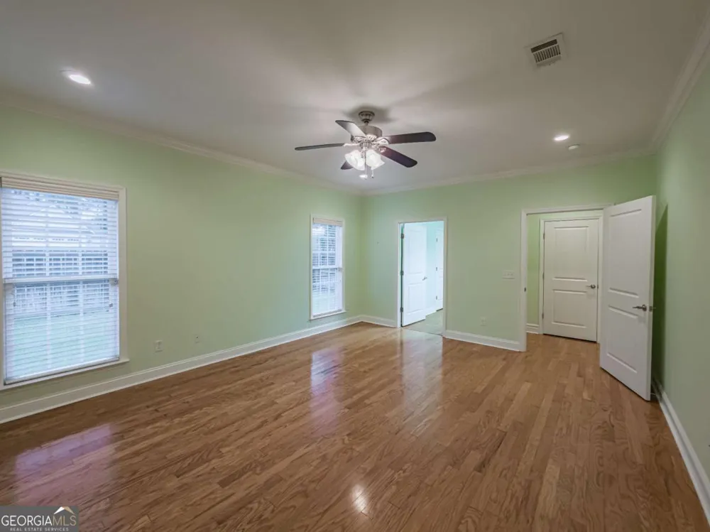 536 Osprey CIR Tifton, GA 31793