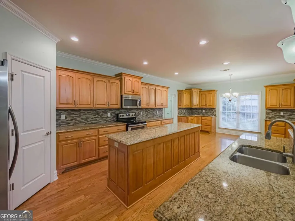 536 Osprey CIR Tifton, GA 31793