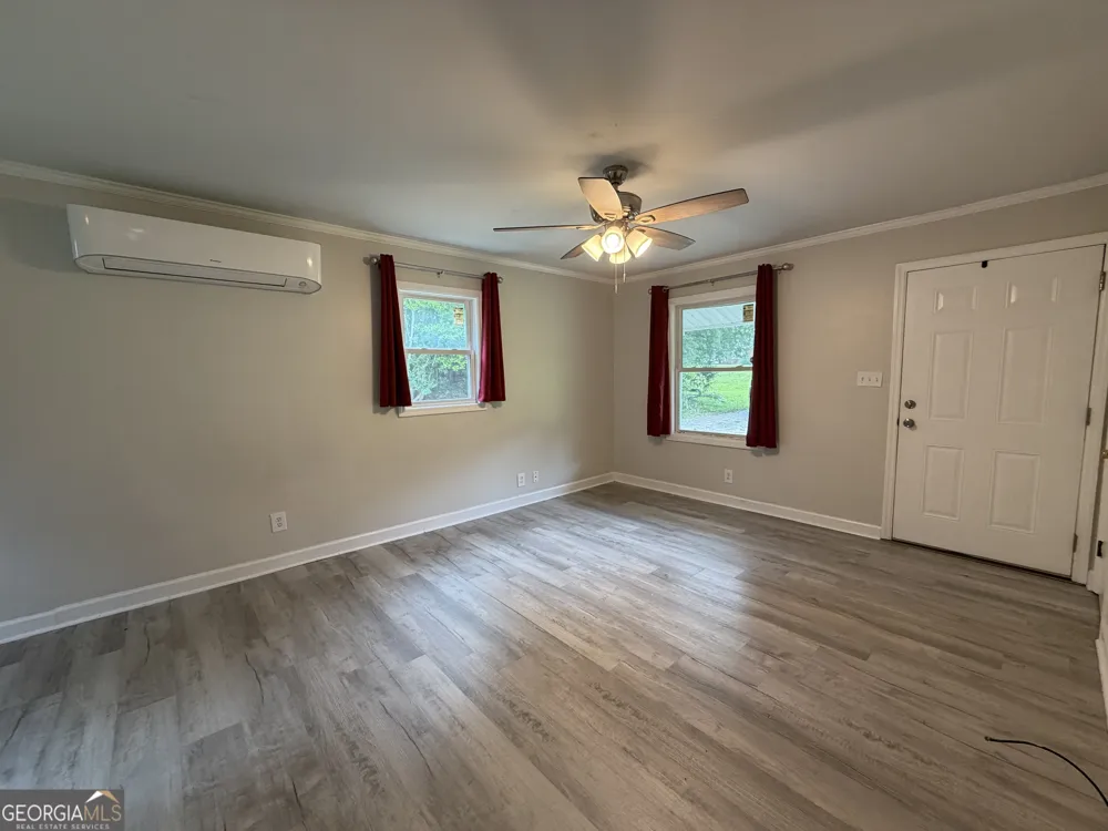 1954 Whiteoak RD Thomson, GA 30824