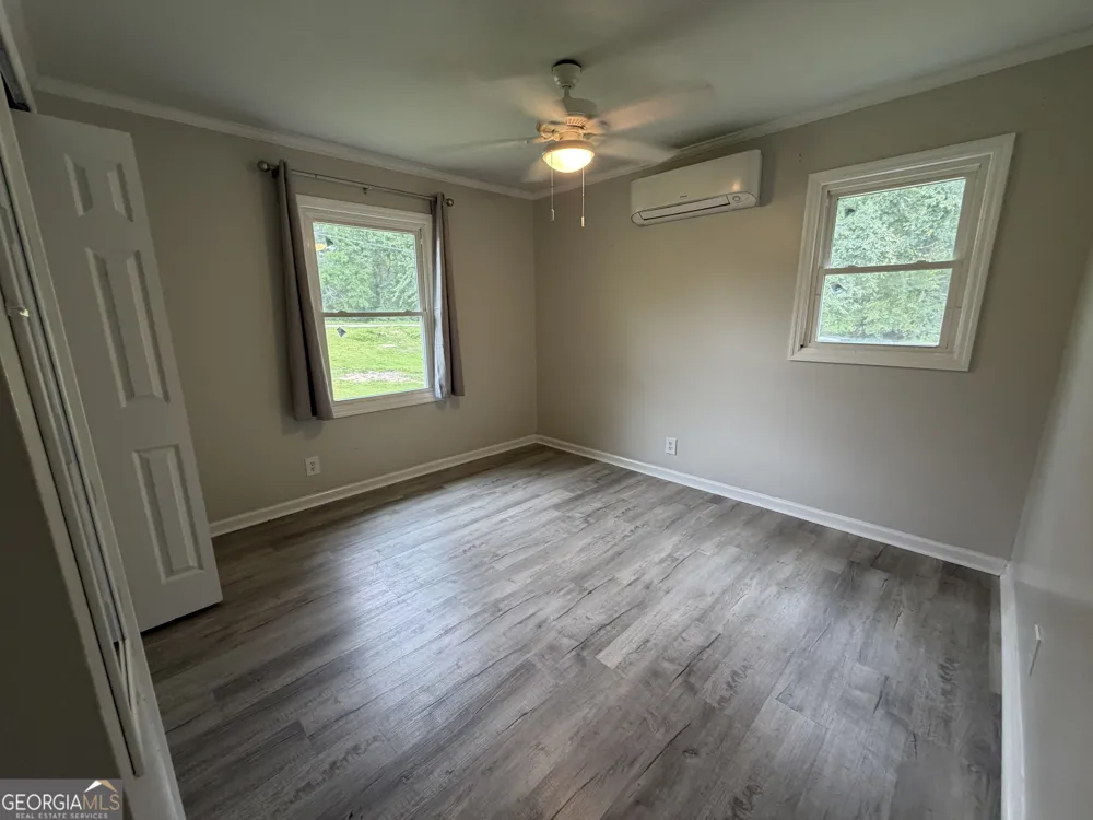 1954 Whiteoak RD Thomson, GA 30824