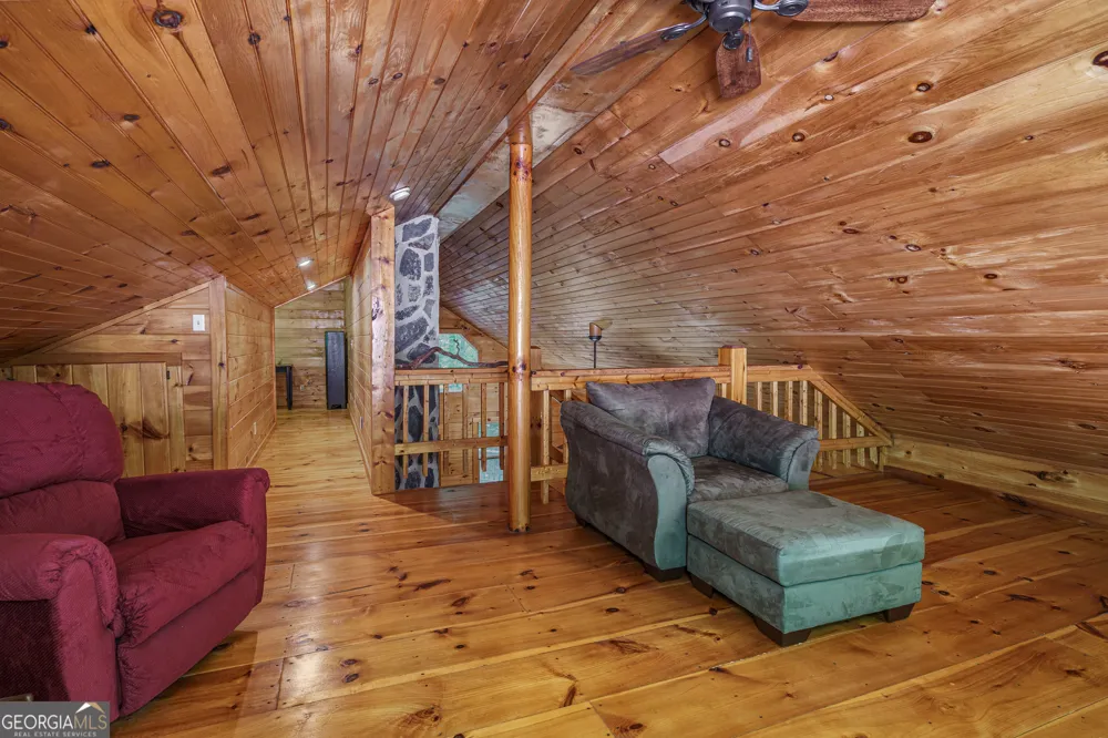211 Red Oak Forest LN Murphy, NC 28906