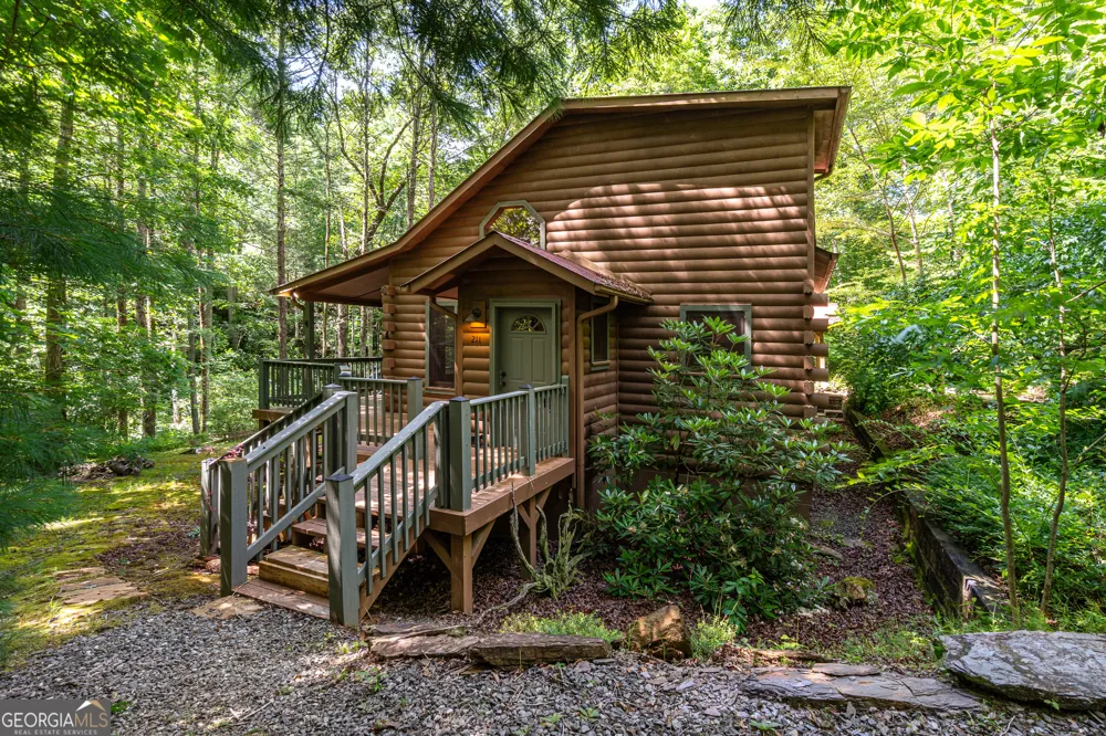 211 Red Oak Forest LN Murphy, NC 28906