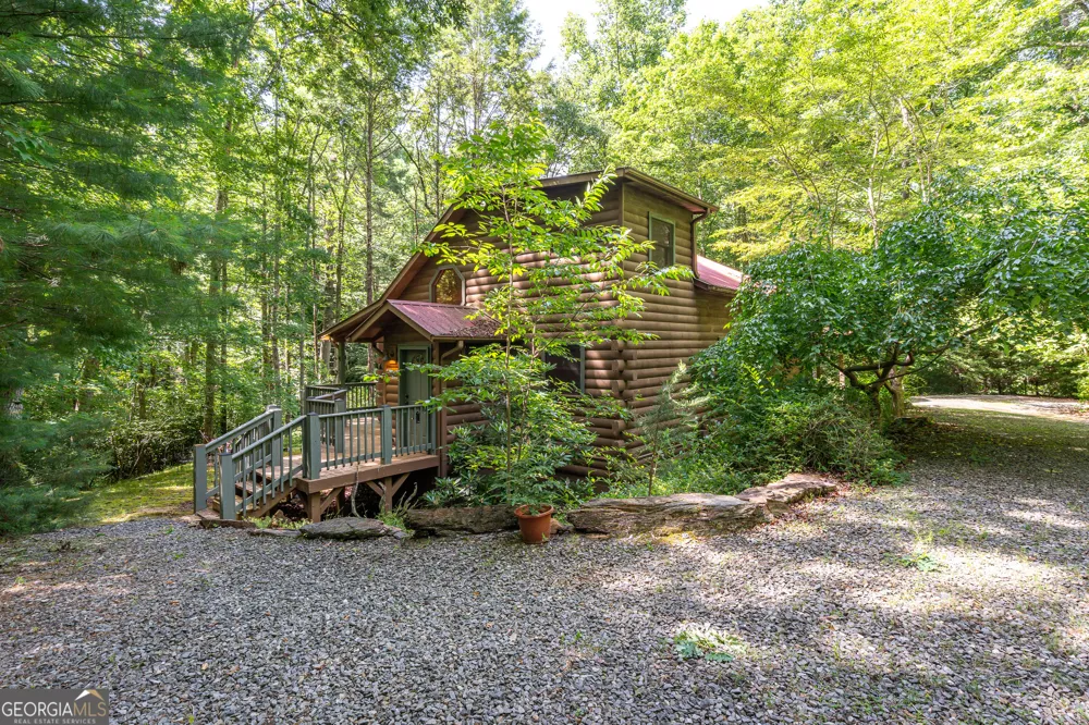 211 Red Oak Forest LN Murphy, NC 28906