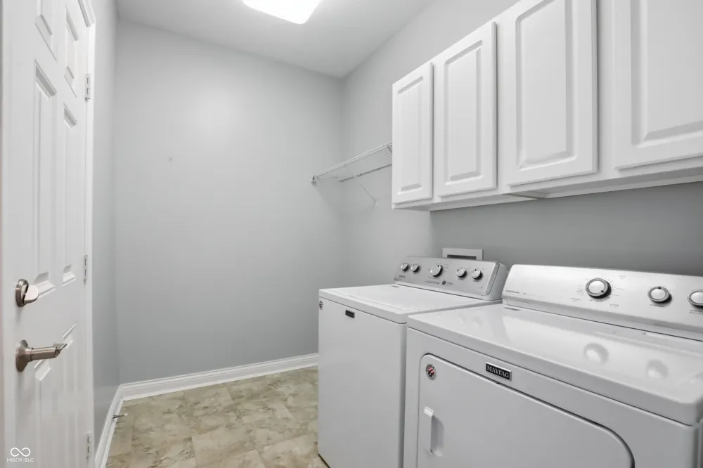 561 Rickels Court Whiteland, IN 46184