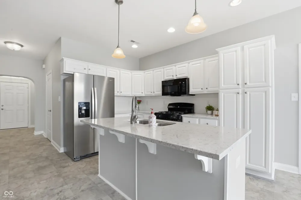 561 Rickels Court Whiteland, IN 46184
