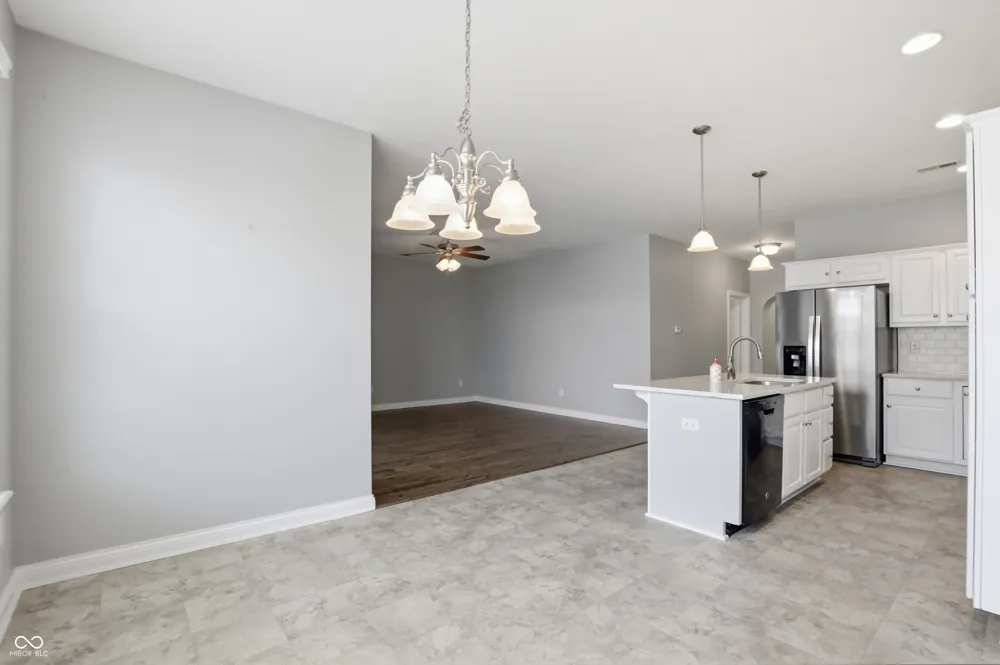 561 Rickels Court Whiteland, IN 46184