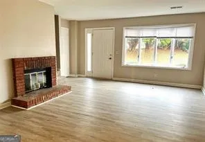 136 Old Ferry WAY Roswell, GA 30076