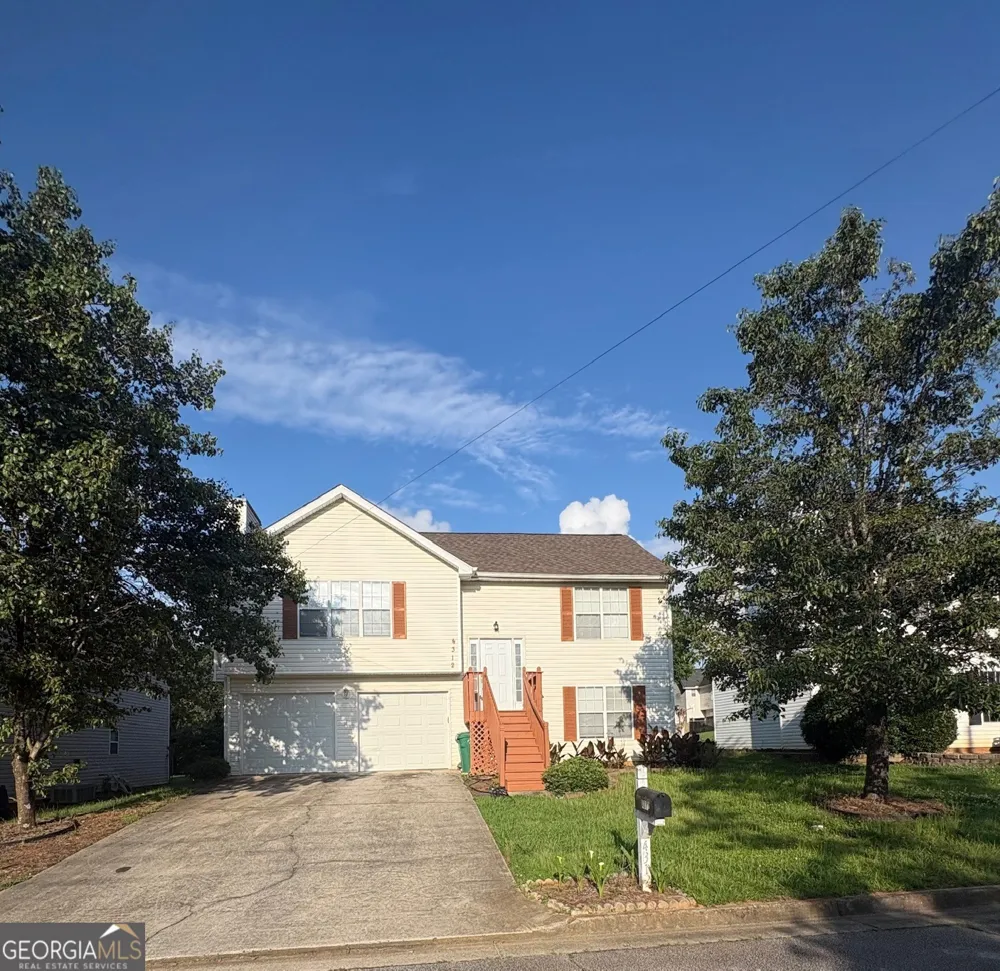 4312 Ward Bluff DR Ellenwood, GA 30294