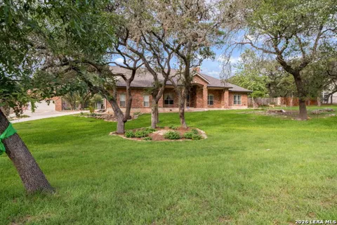 8639 RAINTREE WOODS DR