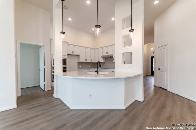 162 Ednie Ln Mico, TX 78066