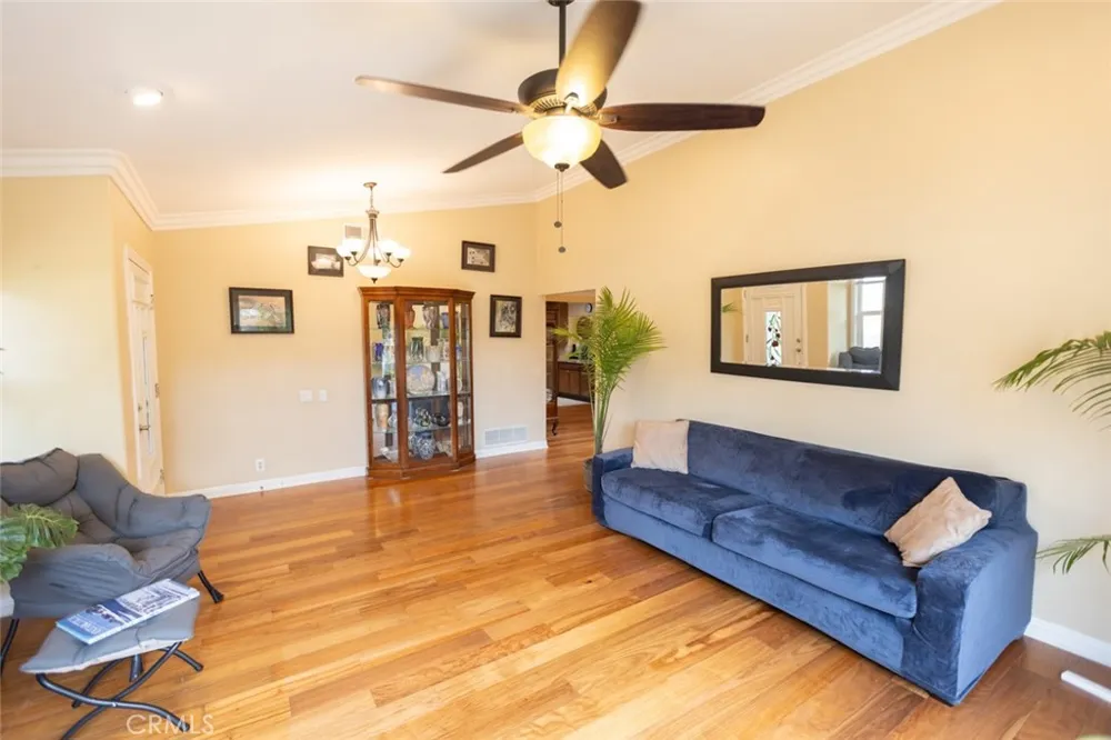 26581 Otay Circle Mission Viejo, CA 92691
