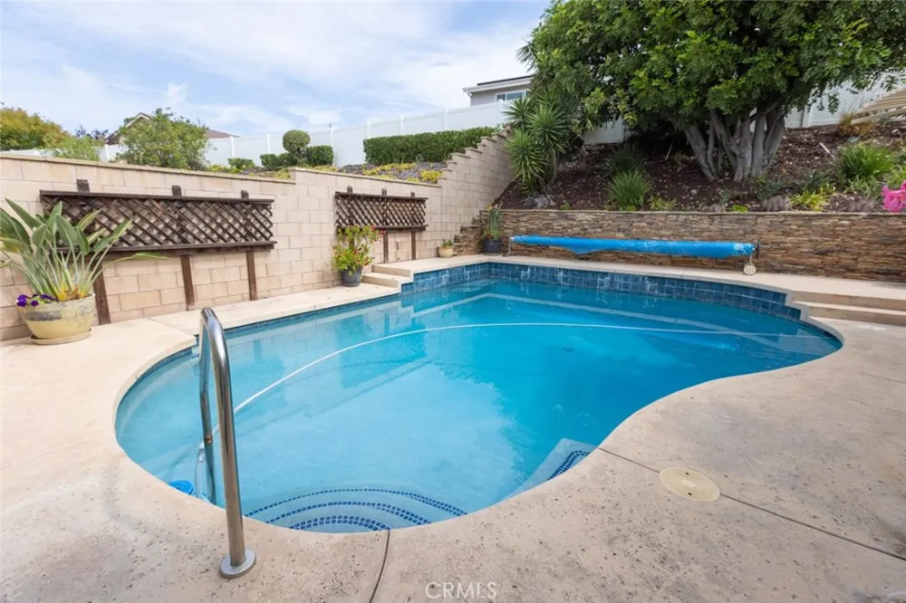 26581 Otay Circle Mission Viejo, CA 92691