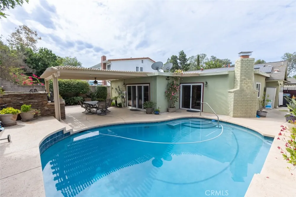 26581 Otay Circle Mission Viejo, CA 92691