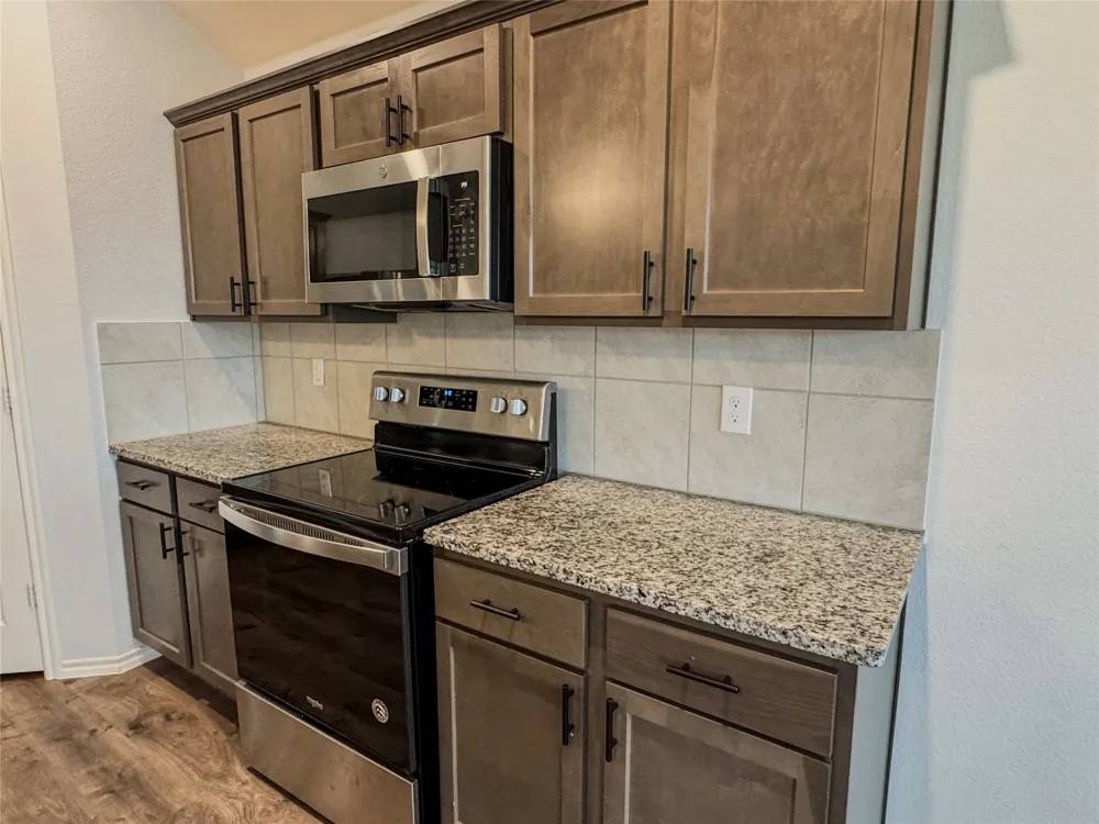 801 Meadow Creek Lane Josephine, TX 75189
