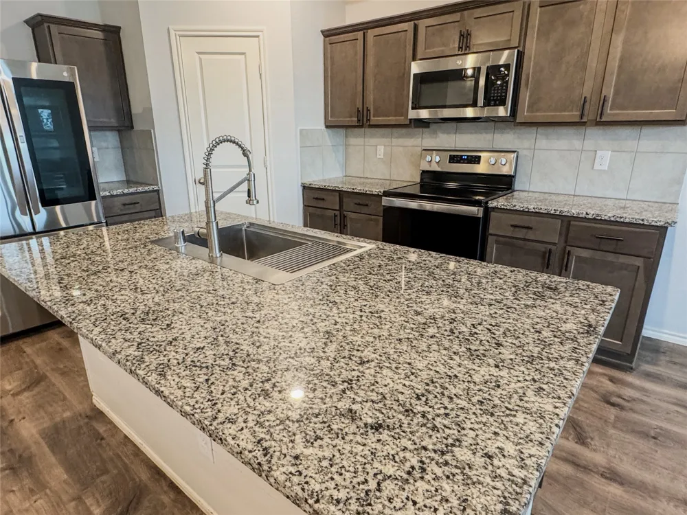 801 Meadow Creek Lane Josephine, TX 75189