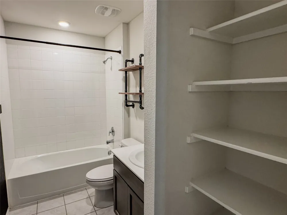801 Meadow Creek Lane Josephine, TX 75189