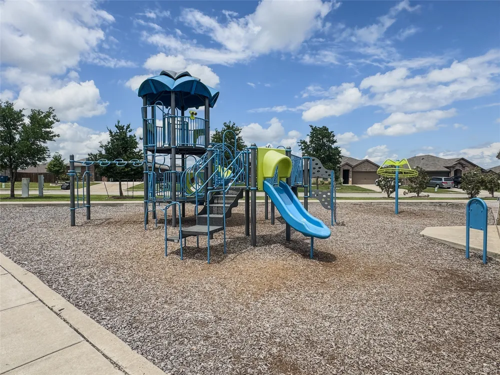 801 Meadow Creek Lane Josephine, TX 75189