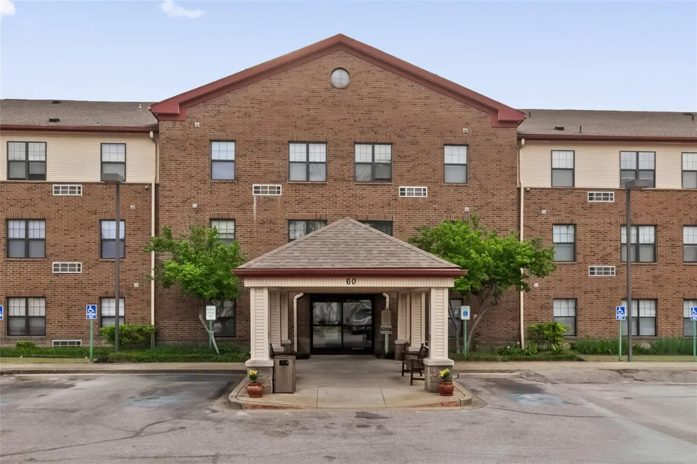 60 Montgomery Street Memphis, TN 38104