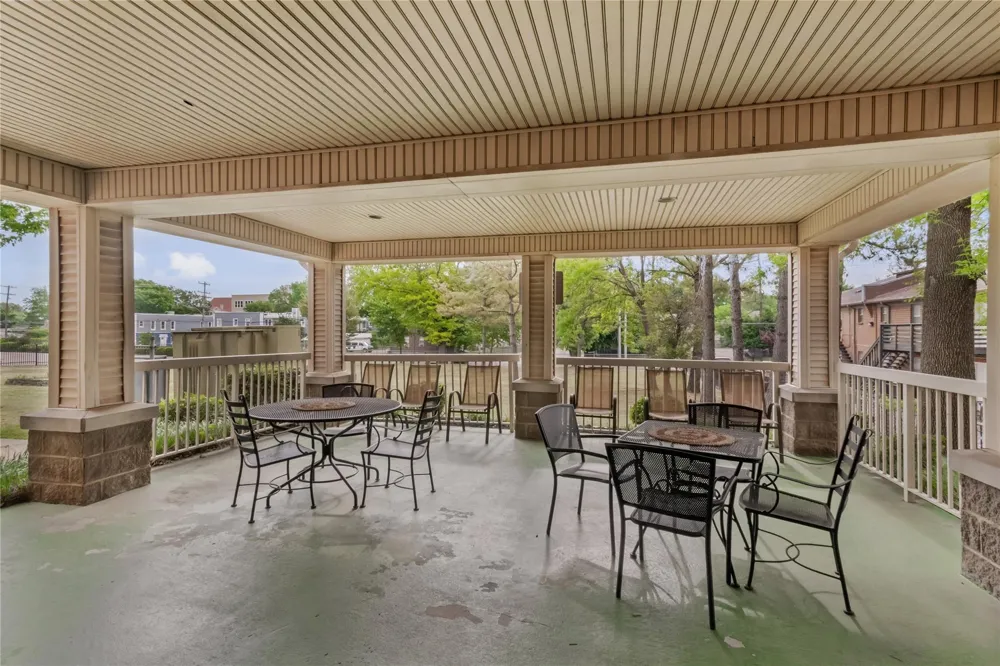 60 Montgomery Street Memphis, TN 38104