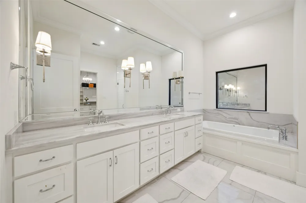 7025 County Road 202 McKinney, TX 75071