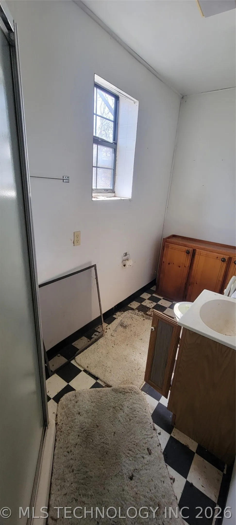 424338 E 1168 Eufaula, OK 74432