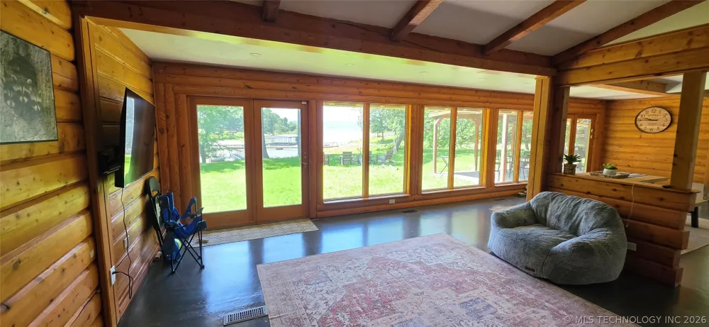424338 E 1168 Eufaula, OK 74432