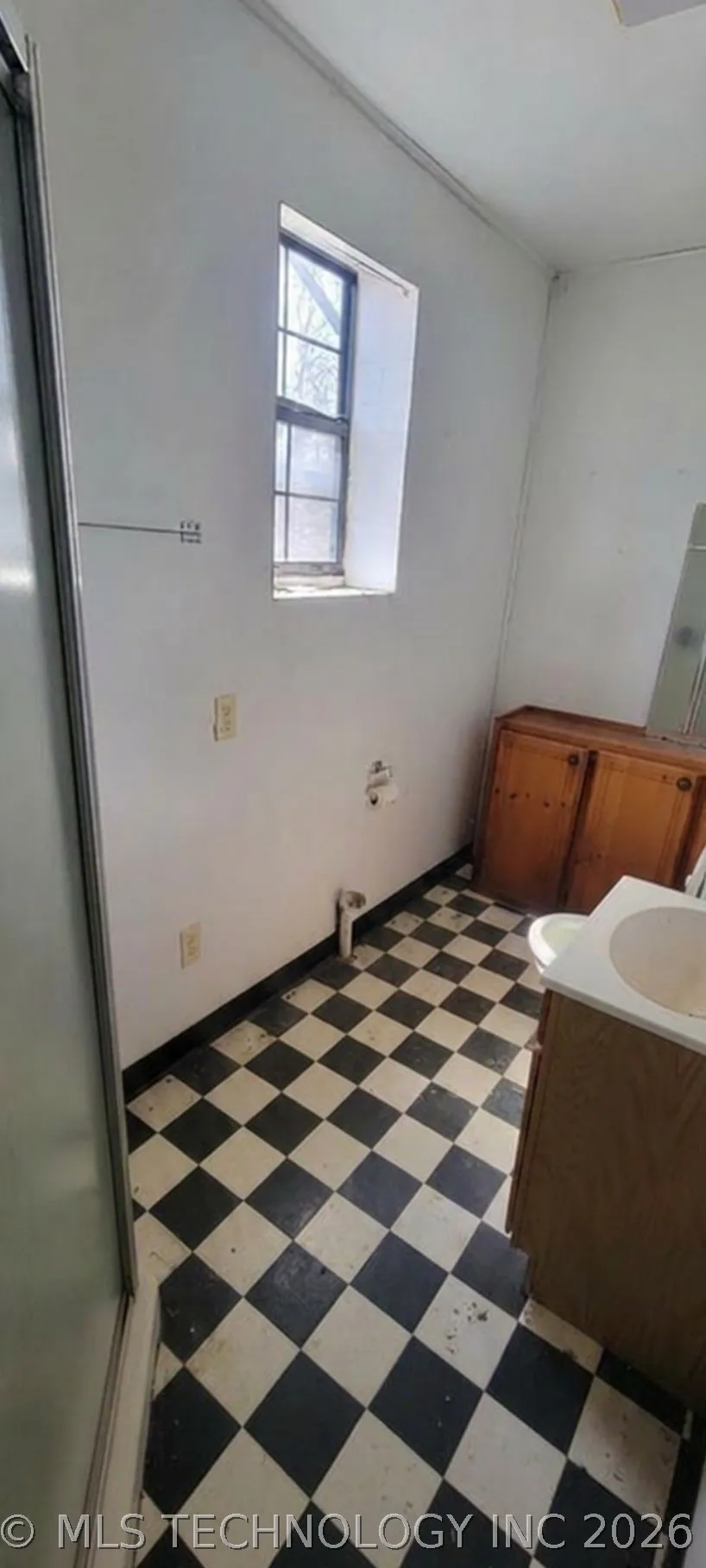 424338 E 1168 Eufaula, OK 74432