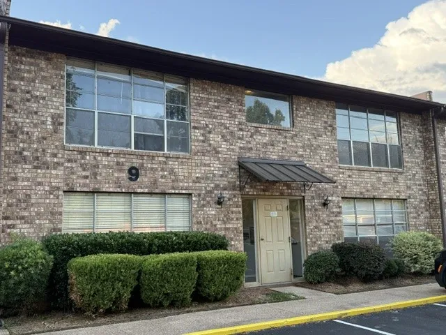 1820 E Kings Highway #247 Shreveport, LA 71105
