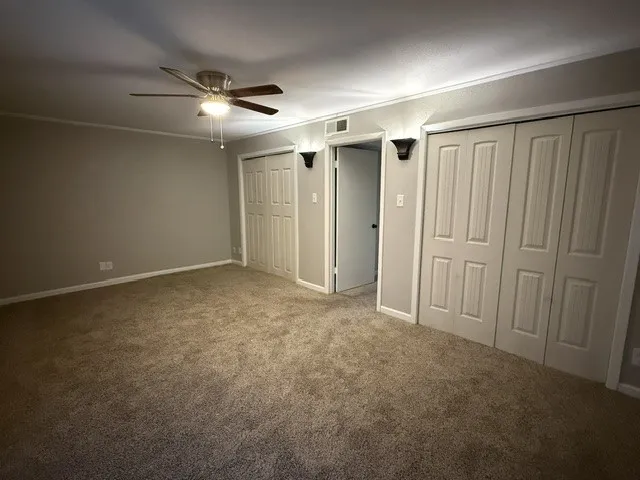 1820 E Kings Highway #247 Shreveport, LA 71105