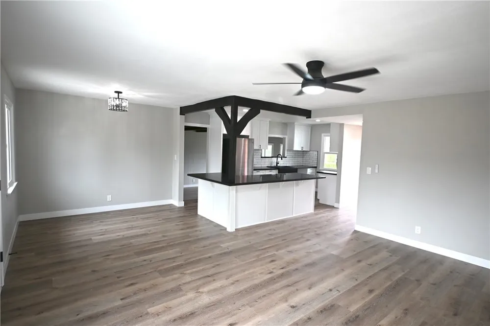 1030 S Pricedale West Covina, CA 91790