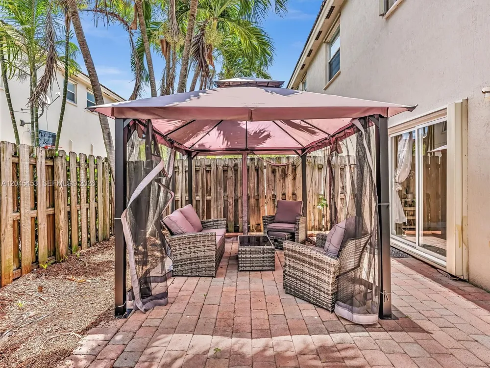 8887 SW 225th St Cutler Bay, FL 33190