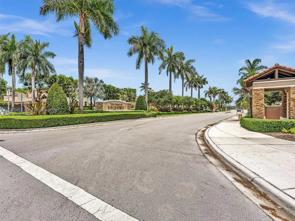 8887 SW 225th St Cutler Bay, FL 33190